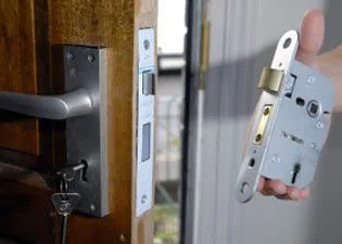 Bladensburg Locksmith Store Bladensburg, MD 301-242-9822 - 6a-Locks-Replace